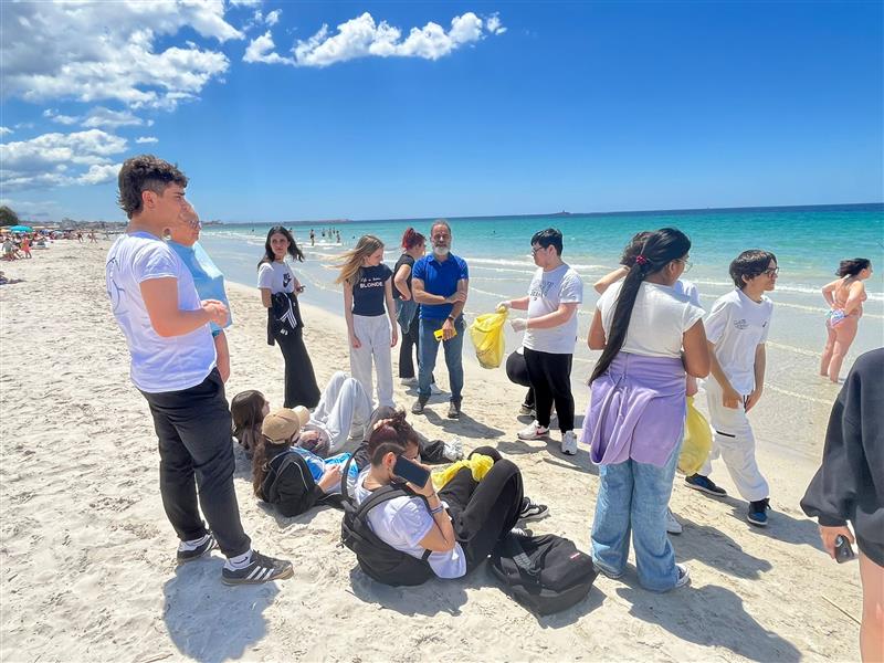 Alghero, il Liceo Artistico in prima fila per la tutela del mare: successo per “Two Days for the Sea!”