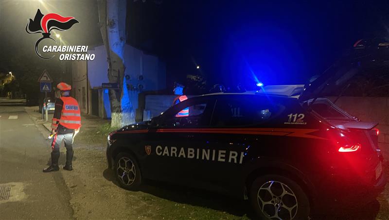 Marrubiu, ruba un portafoglio dall’auto e preleva 250 euro: arrestato 55enne