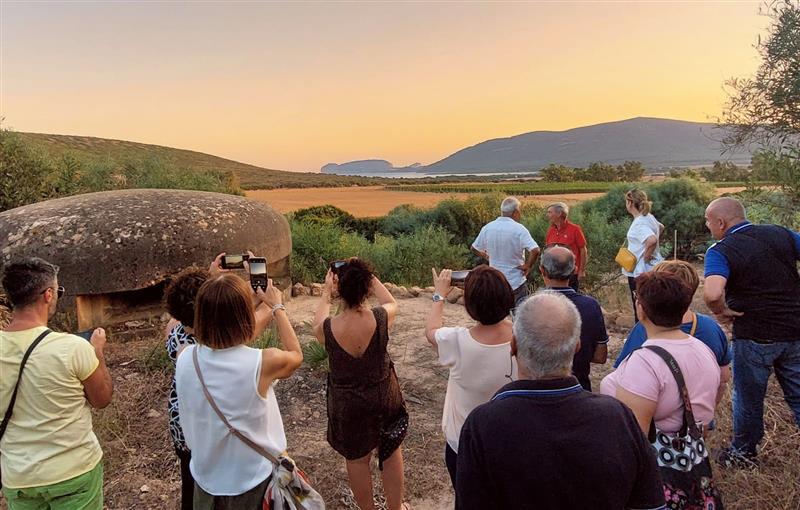 Alghero conquista i Regeneration Awards: il Bee Garden lancia la sfida delle duemila piante per le api