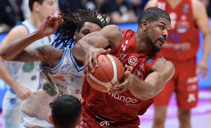 Milano va sul 2 a 0 ed ipoteca la finale