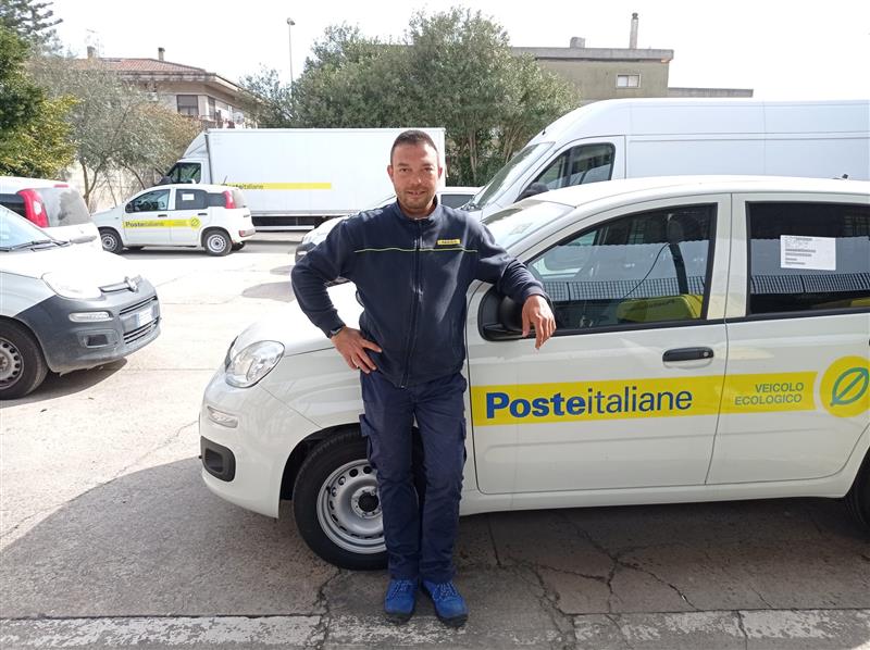 Poste italiane: Oristano, onorificenza per Marco Casu - Salvò una famiglia da un principio d’incendio domestico