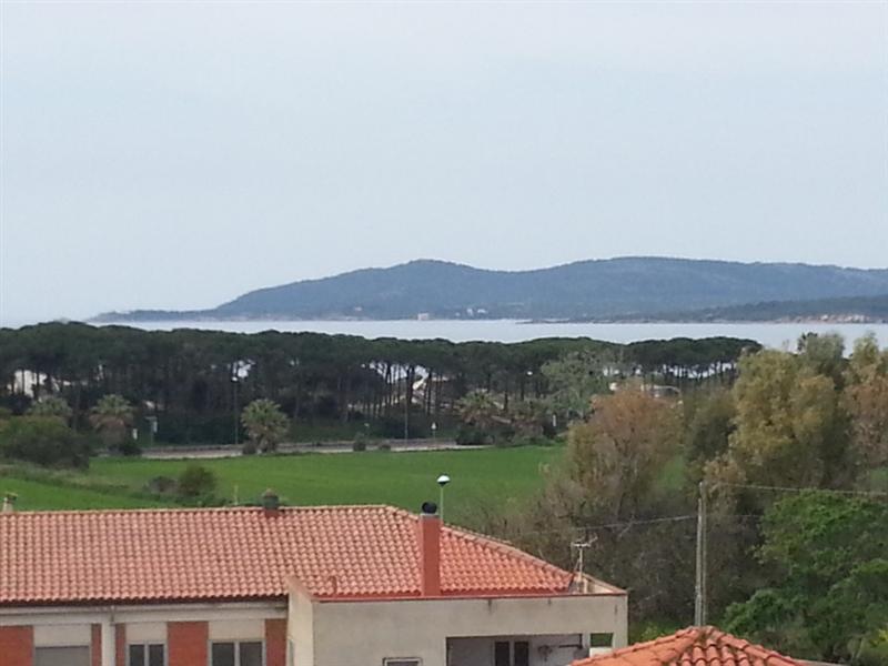 Alghero. Attico vista mare fronte spiaggia.