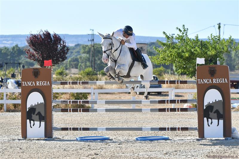 Salto ostacoli: Giovanni Carboni su Ardita Nice vince il Gran Premio e la classifica dei 7 anni e oltre a Tanca Regia per la 2^ tappa del Trofeo Asvi