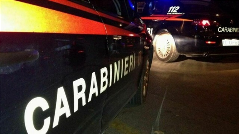 Serri, lite di vicinato finisce a fucilate: un ferito grave