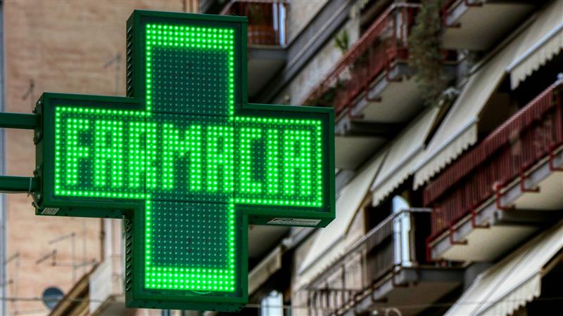 Vaccini antinfluenzali anche in farmacia: la Sardegna punta sulla prossimità