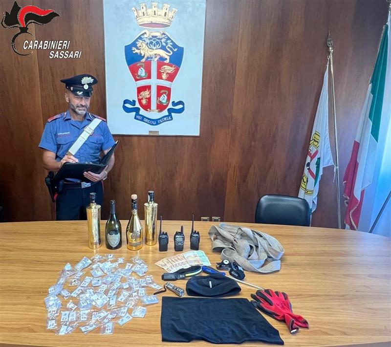 Spaccate a Pula ed Elmas, tre arresti a Sassari: presi con gioielli e attrezzatura da scasso