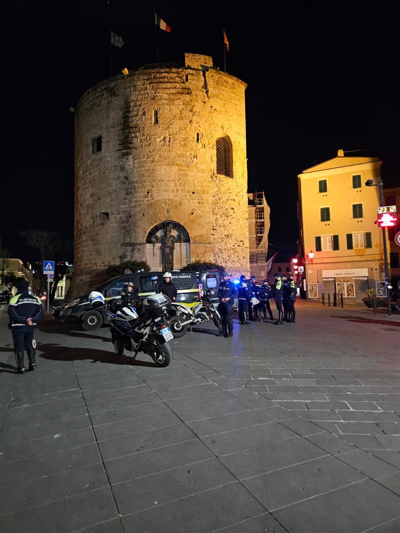 Alghero: controlli a tappeto della Polizia Locale, multe e tolleranza zero contro degrado e inciviltà
