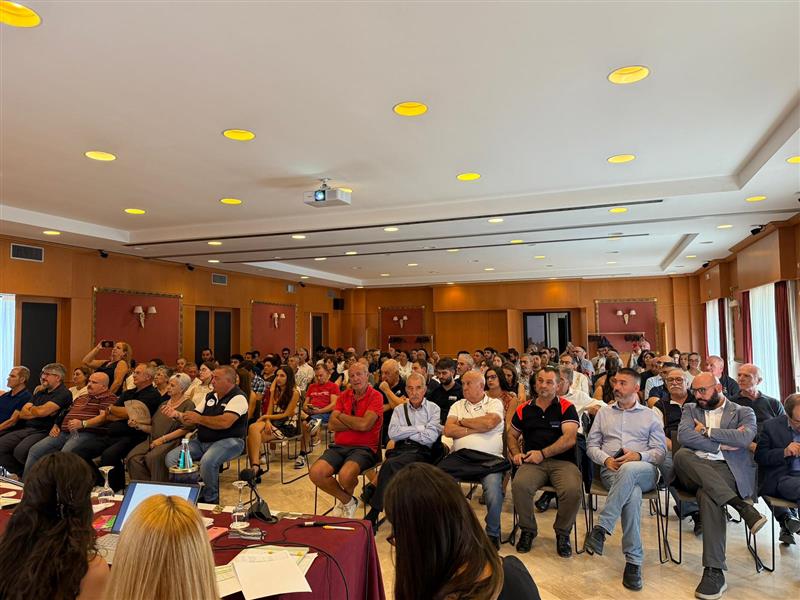 Carenza di sangue e volontariato, Comandini all